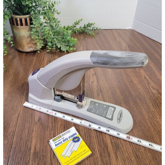 Swingline Heavy Duty Stapler, Model # 90010 - Picture 10 of 11